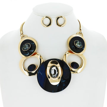 ACETATE AND CRYSTAL BIB NECKLACE SET (Black)